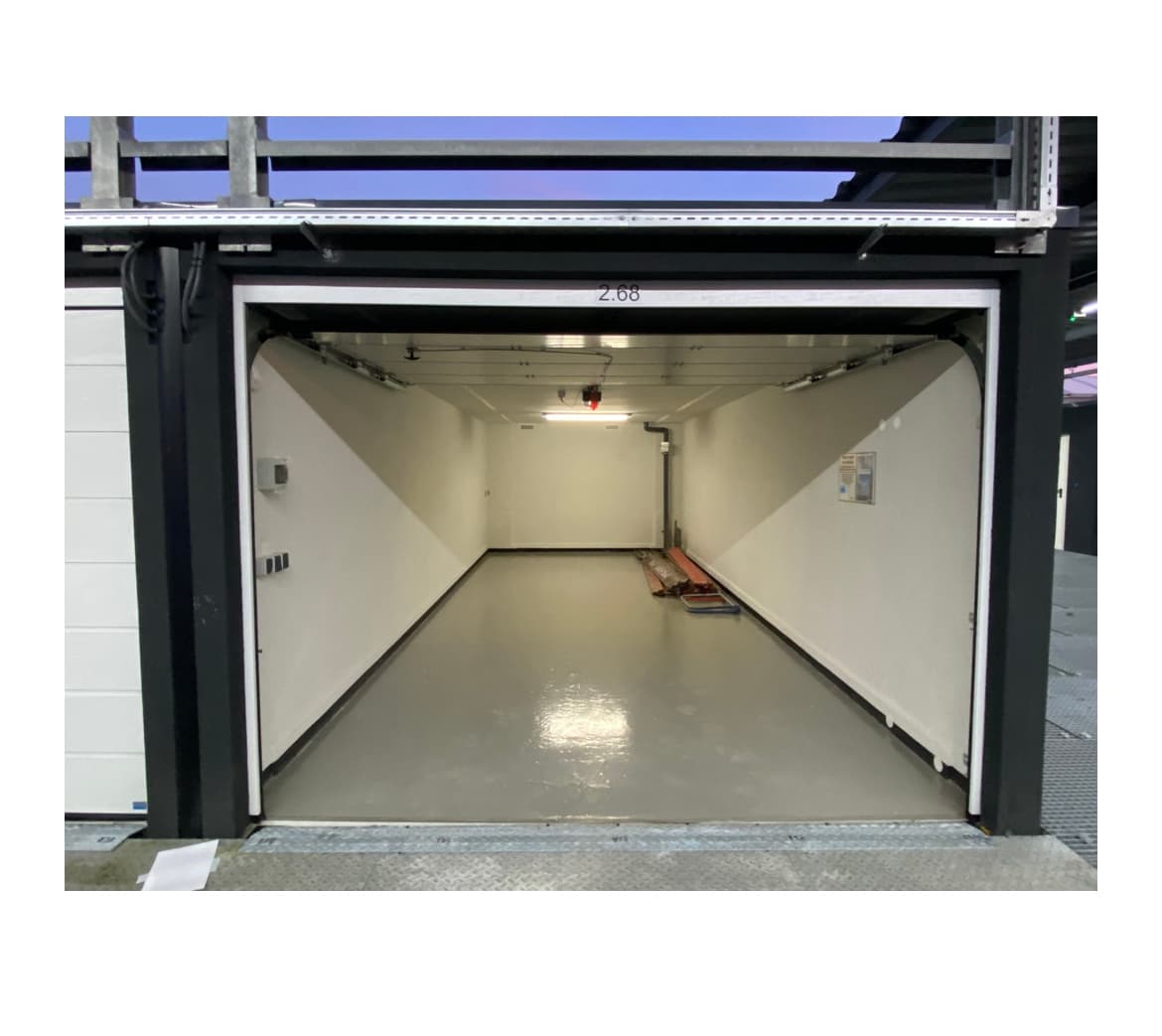 Zeer nette garagebox te huur