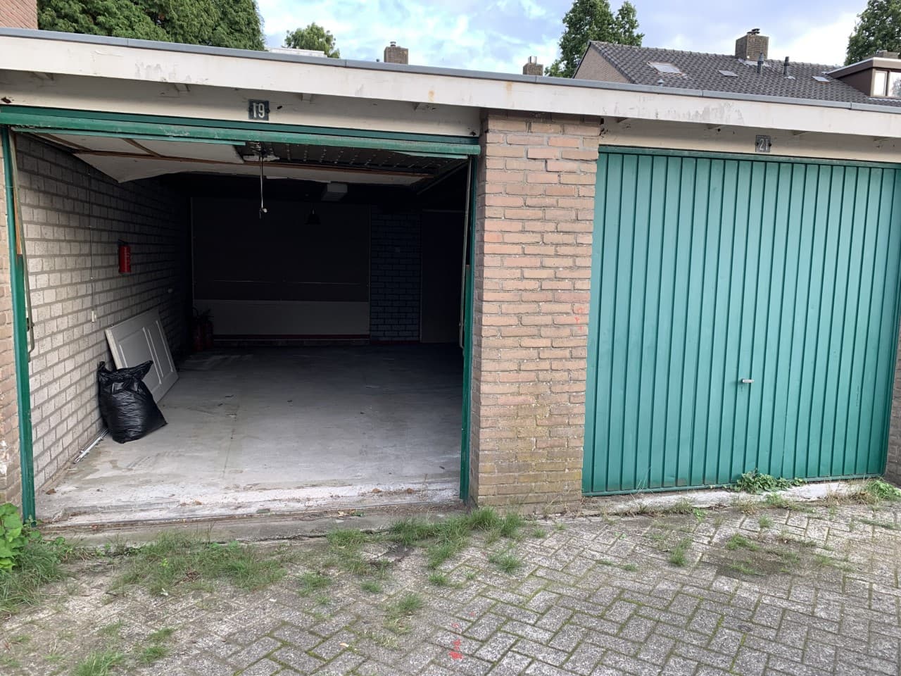 Ruime gragabox te huur 33m2